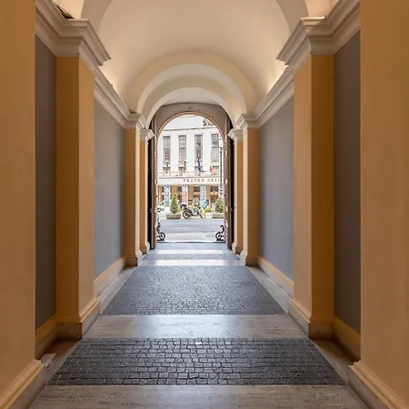 Hotel Opera Dreams 2*