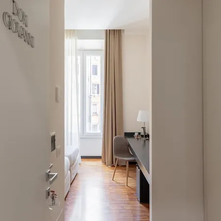 Opera Dreams 酒店 2*