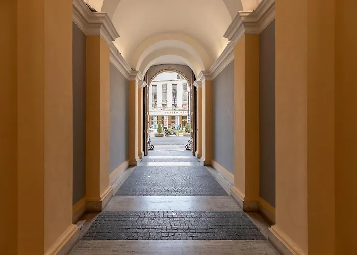 Hotel Opera Dreams 2*